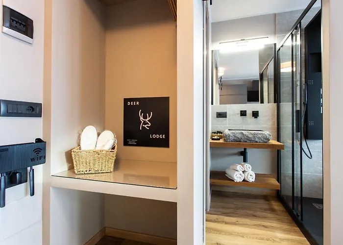 Deer Breuil-Cervinia